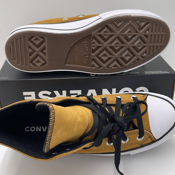 Converse WMNS CTAS LIFT HI
DARK SOBA/WHITE/BLACK A13410C Platforms Sneakers - Picture 3 of 16